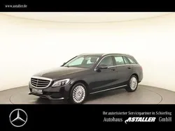 Metalliclack obsidianschwarz (metallic) Gebraucht 2015 Mercedes C180 Exclusive Kombi | 15.999 € (Fairer Preis)