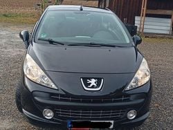 Schwarz Gebraucht 2008 Peugeot 207 CC Filou Cabrio | 1.550 € (Superpreis)