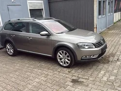 Braun Gebraucht 2012 VW Passat Alltrack Basis Kombi | 5.000 € (Teuer)