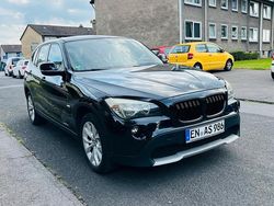 Schwarz Gebraucht 2010 BMW X1 SUV | 9.500 € (Etwas zu teuer)