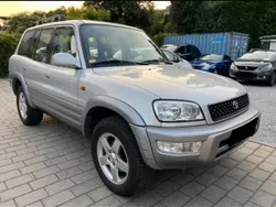 Grau Gebraucht 1998 Toyota RAV4 SUV | 8.999 €