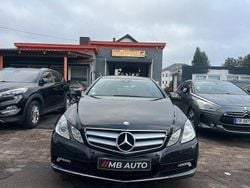 Schwarz Gebraucht 2010 Mercedes E250 Limousine | 6.490 € (Superpreis)