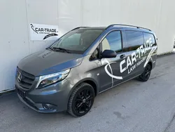 Grau Gebraucht 2020 Mercedes Vito Van / Kleinbus | 40.680 € (Teuer)