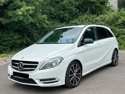 Weiß Gebraucht 2012 Mercedes B180 Night Van / Kleinbus | 8.950 €