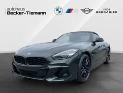 Grün Neu 2025 BMW Z4 Exclusive Cabrio | 52.990 € (Guter Preis)