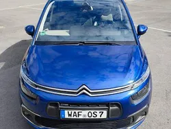 Blau Gebraucht 2017 Citroën C4 Picasso PureTech Van / Kleinbus | 10.000 € (Fairer Preis)