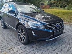 Schwarz Gebraucht 2015 Volvo XC60 Inscription SUV | 13.500 € (Guter Preis)