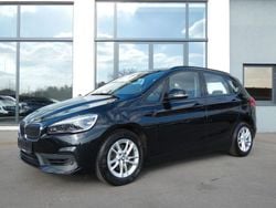Schwarz Gebraucht 2018 BMW 218 Active Tourer Advantage Van / Kleinbus | 13.750 € (Guter Preis)