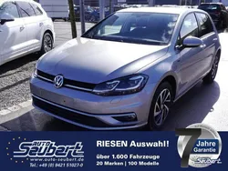 Silber metallic Gebraucht 2018 VW Golf VII Join Limousine | 17.990 € (Fairer Preis)