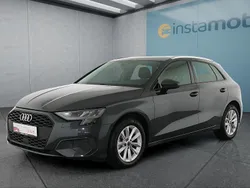 Grau Gebraucht 2023 Audi A3 Limousine | 25.699 € (Guter Preis)