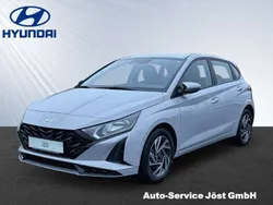 Lumen grey / mic Neu 2025 Hyundai i20 Trend Kleinwagen | 21.390 € (Guter Preis)