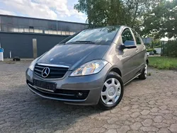 Braun Gebraucht 2009 Mercedes A160 Kleinwagen | 4.999 €
