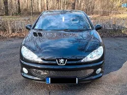 Schwarz Gebraucht 2006 Peugeot 206 CC RC Cabrio | 2.800 € (Fairer Preis)