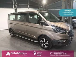 Silber Gebraucht 2022 Ford Tourneo Custom Active Van / Kleinbus | 41.590 € (Teuer)