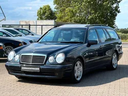 Schwarz Gebraucht 2000 Mercedes E55 AMG AMG Kombi | 14.990 €