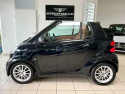 Schwarz Gebraucht 2011 Smart ForTwo Cabrio Cabrio | 8.990 € (Teuer)