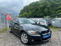 Schwarz Gebraucht 2009 BMW 320 Advantage Kombi | 7.400 € (Etwas zu teuer)