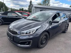 Grau Gebraucht 2017 Kia Ceed Limousine | 7.200 € (Superpreis)