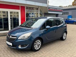 Blau Gebraucht 2017 Opel Meriva Van / Kleinbus | 9.870 € (Fairer Preis)