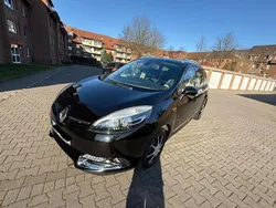 Schwarz Gebraucht 2013 Renault Grand Scénic III Bose Edition Van / Kleinbus | 6.500 € (Etwas zu teuer)