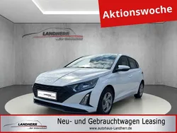Weiß Neu 2025 Hyundai i20 Comfort Limousine | 16.075 € (Superpreis)