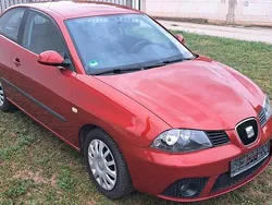 Rot Gebraucht 2007 Seat Ibiza Kleinwagen | 2.700 € (Fairer Preis)