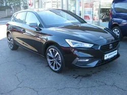 Midnight schwarz Gebraucht 2021 Seat Leon FR Limousine | 22.980 € (Fairer Preis)