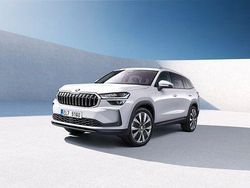 Brillant silber Neu 2025 Skoda Kodiaq Selection SUV | 42.295 € (Superpreis)