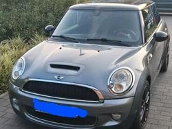 Silber Gebraucht 2009 Mini Cooper S Kleinwagen | 8.900 €