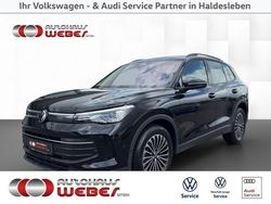 Schwarz Gebraucht 2024 VW Tiguan Life SUV | 35.199 € (Etwas zu teuer)