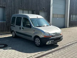 Grau Gebraucht 2002 Renault Kangoo Van / Kleinbus | 1.350 €
