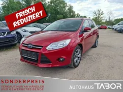 Candyrot metallic Gebraucht 2013 Ford Focus Kombi | 3.985 € (Superpreis)