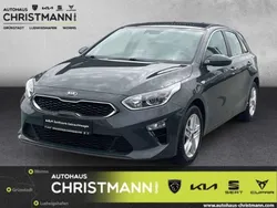 Pentametal Gebraucht 2021 Kia Ceed Comfort Limousine | 16.890 € (Guter Preis)