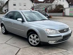 Grau Gebraucht 2004 Ford Mondeo Kombi | 2.150 € (Fairer Preis)