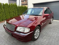 Rot Gebraucht 1998 Mercedes C180 Limousine | 7.490 €