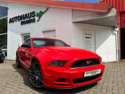 Rot Gebraucht 2013 Ford Mustang S Coupé | 16.480 € (Superpreis)