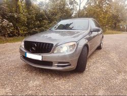 Grau Gebraucht 2011 Mercedes C180 Avantgarde Limousine | 8.250 €