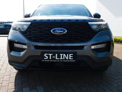 Grau Gebraucht 2021 Ford Explorer ST-Line SUV | 43.500 € (Fairer Preis)