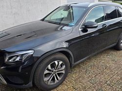 Beige Gebraucht 2018 Mercedes GLC250 SUV | 28.500 € (Guter Preis)