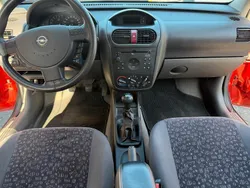 Rot Gebraucht 2000 Opel Corsa Kleinwagen | 550 € (Guter Preis)