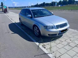 Silber Gebraucht 2004 Audi A4 Kombi | 1.250 € (Superpreis)