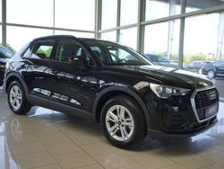 Mythosschwarz metallic Neu 2025 Audi Q3 Basis SUV | 35.909 € (Superpreis)