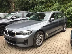 Silber Gebraucht 2022 BMW 520 Sport Line Kombi | 27.940 € (Guter Preis)