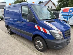 Blau Gebraucht 2015 Mercedes Sprinter Van | 12.500 € (Guter Preis)