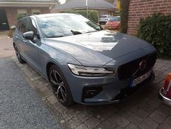 Grau Gebraucht 2022 Volvo V60 Plus Kombi | 32.900 € (Fairer Preis)