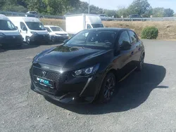 Perla nera (metallic) Gebraucht 2021 Peugeot e-208 Allure Kleinwagen | 18.990 € (Teuer)