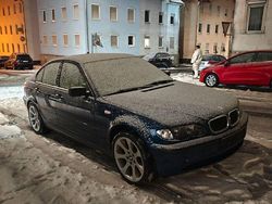 Blau Gebraucht 2003 BMW 316 Limousine | 1.000 € (Superpreis)
