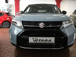 Hellblau Neu 2024 Suzuki Vitara Comfort+ SUV | 26.490 € (Fairer Preis)