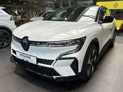 Weiß Neu 2025 Renault Megane E-Tech Komfort Limousine | 38.990 €