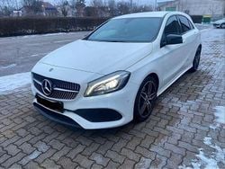 Weiß Gebraucht 2018 Mercedes A180 AMG line Limousine | 12.150 €